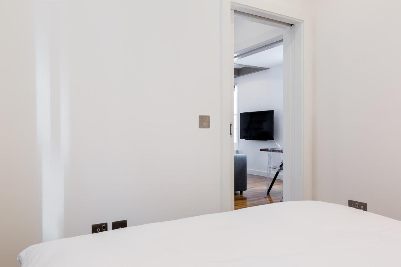 Spacious 4 Bedrooms Flat In New Oxford Street Λονδίνο Εξωτερικό φωτογραφία