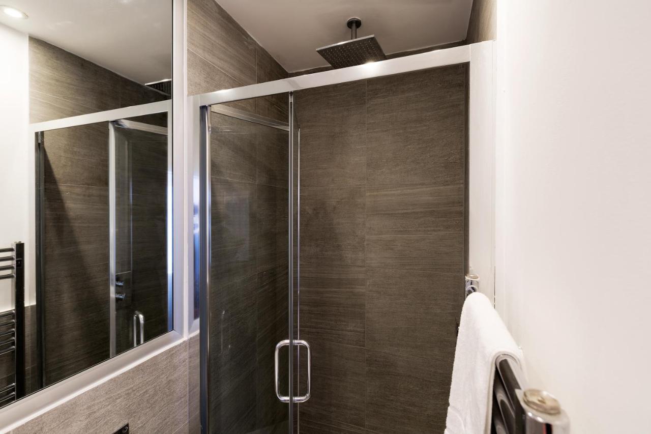 Spacious 4 Bedrooms Flat In New Oxford Street Λονδίνο Εξωτερικό φωτογραφία
