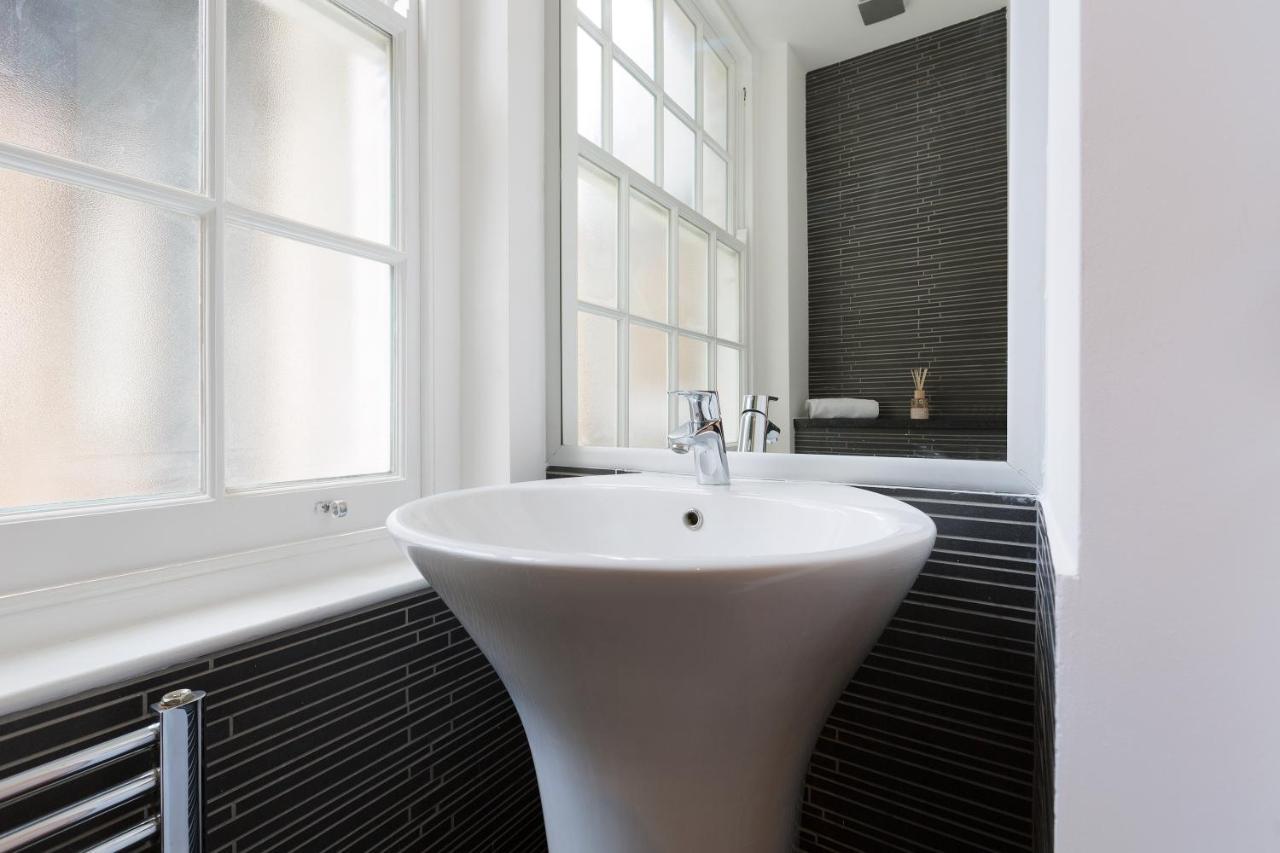 Spacious 4 Bedrooms Flat In New Oxford Street Λονδίνο Εξωτερικό φωτογραφία
